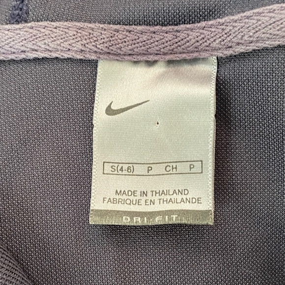 Nike Women's Purple Hoodie - Picture 5 of 6